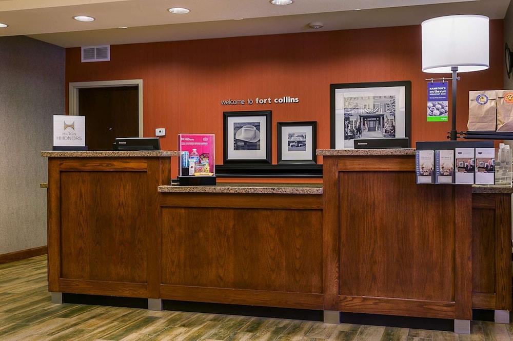 Hampton Inn Форт Коллинс Экстерьер фото