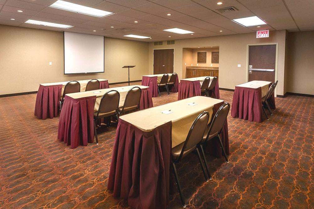 Hampton Inn Форт Коллинс Экстерьер фото
